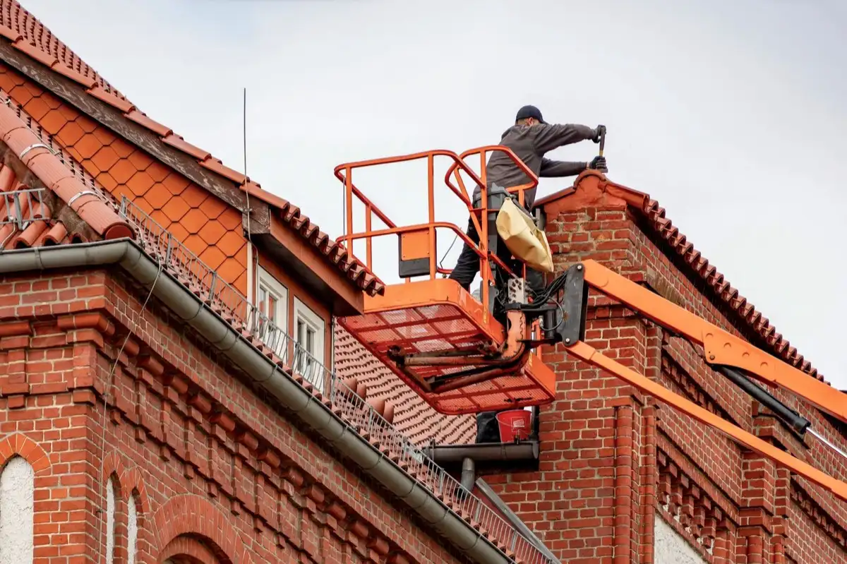 Roof Coatings & Reflective Sealing in Edinburg, TX