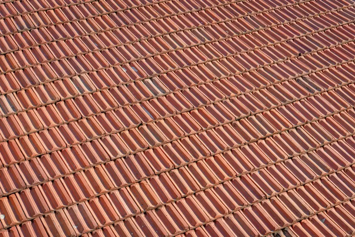 Tile Roofing & Underlayment Relays in Edinburg, TX